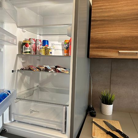 Ferienwohnung Self Check-In, Danube Bank, Free Parking Pressburg Exterior foto